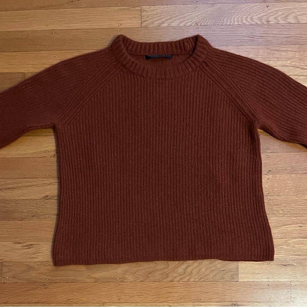 Jenni Kayne cashmere fisherman sweater. Size L. Rust. Very good condition. $140